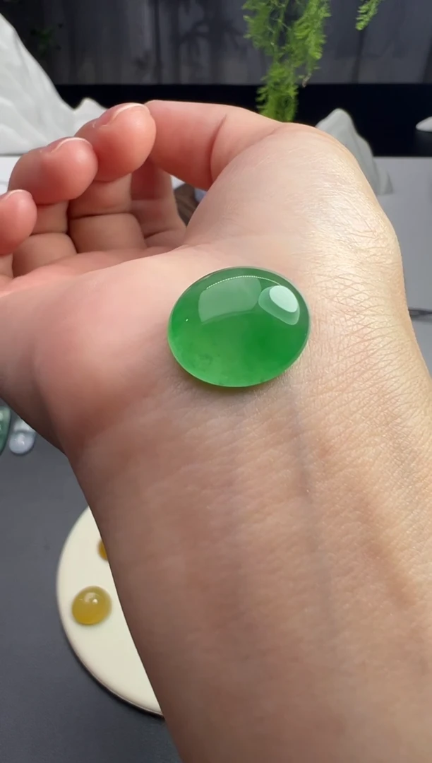 定制翡翠未镶嵌缅甸A货翡翠