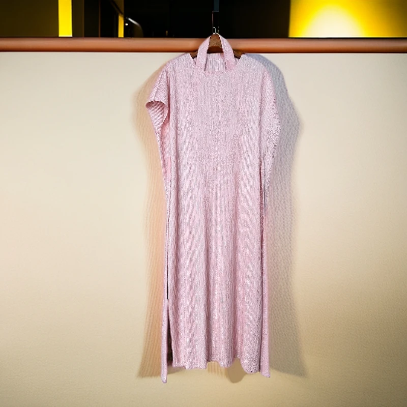 71793-系带收腰牙签褶圆领显瘦气质褶衣连衣裙