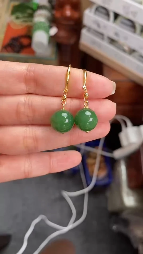 银S925镶嵌和田玉（碧玉）耳饰和田玉碧玉耳饰