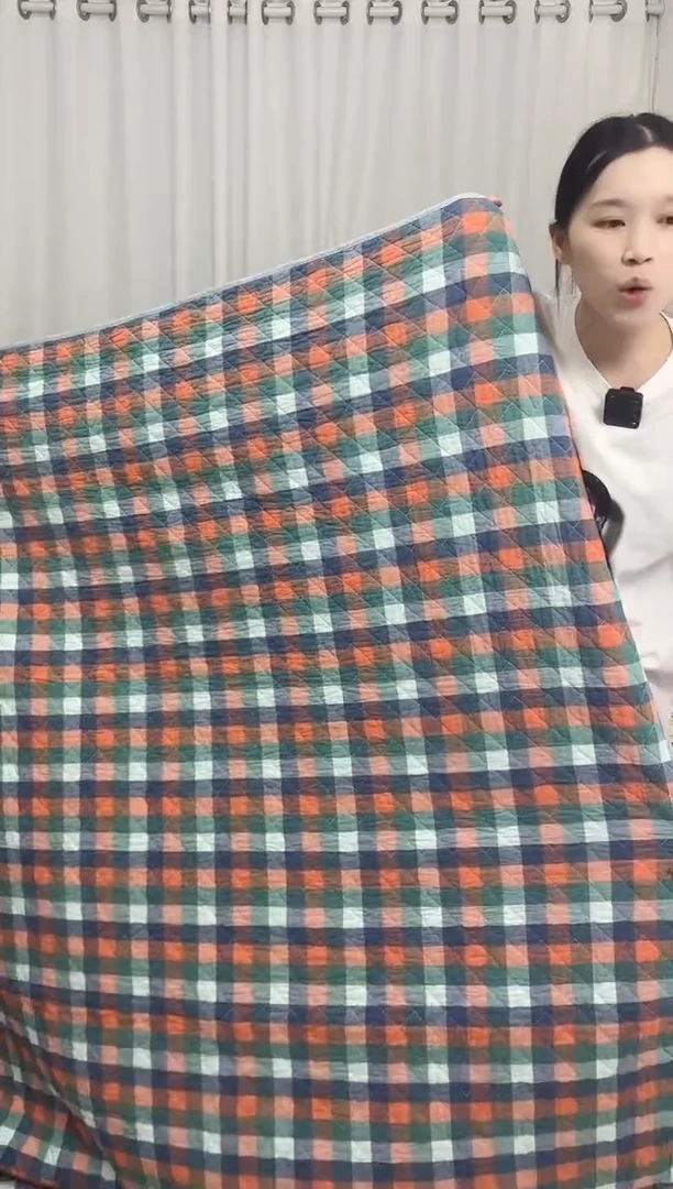 棉135*200色织糖果