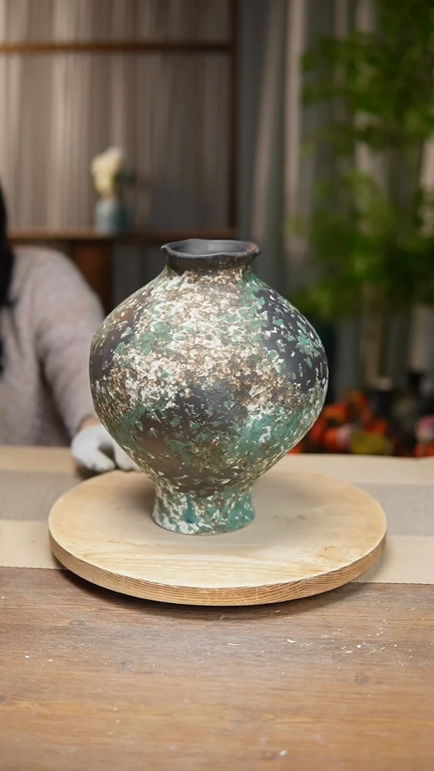 【闪购商品】陶瓷花器涂鸦绿灯笼