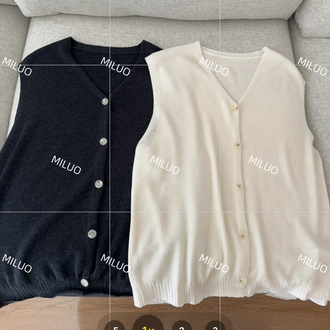 【哈尼家2】叠穿神器 早春温柔暖糯V领外搭针织开衫背心马甲女T170