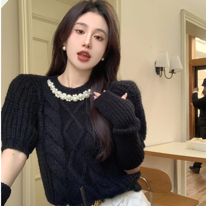 韩版财阀千金珍珠项链拼接装饰针织麻花泡泡袖毛衣女上衣带袖套