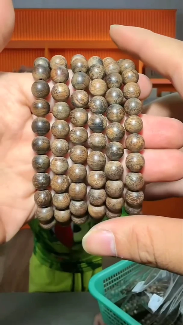 沉香手串141号单圈伽罗0.9多样性发一