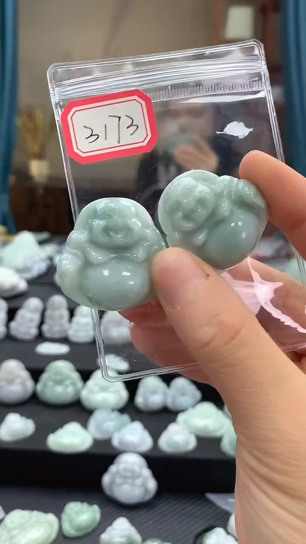 颈饰未镶嵌翡翠佛公 3173多样性发一件