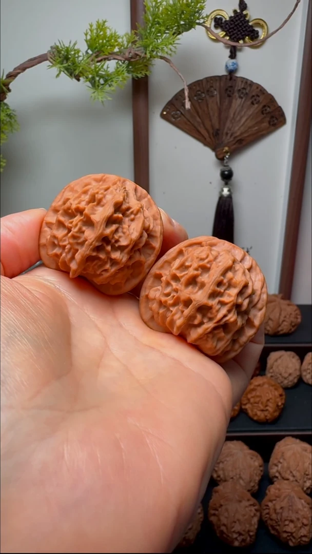 把件文玩核桃天地货头 二爷帽货头 边39