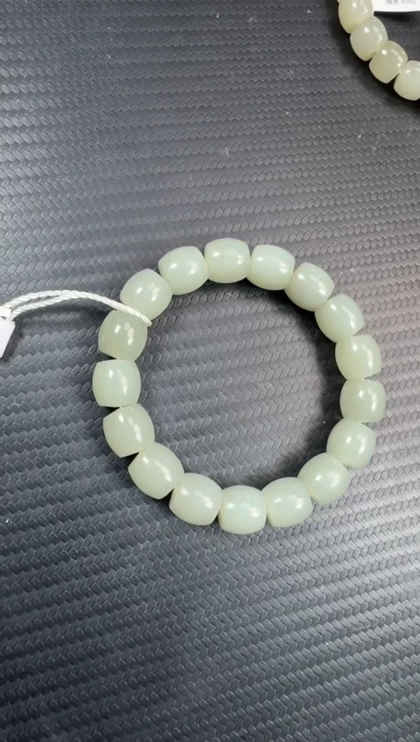 未镶嵌手串和田玉且末近矿微色差卡12直切手串