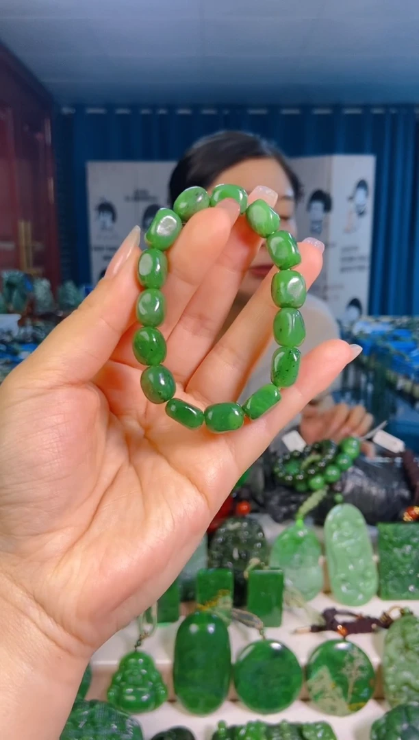 和田玉未镶嵌挂件1