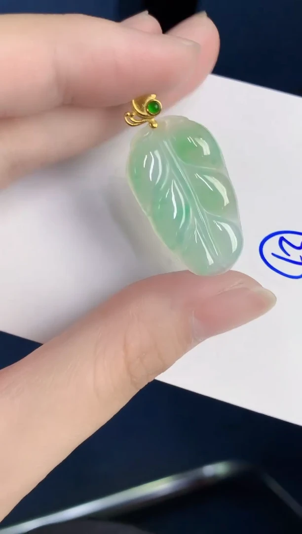 颈饰未镶嵌翡翠天然翡翠缅甸A货