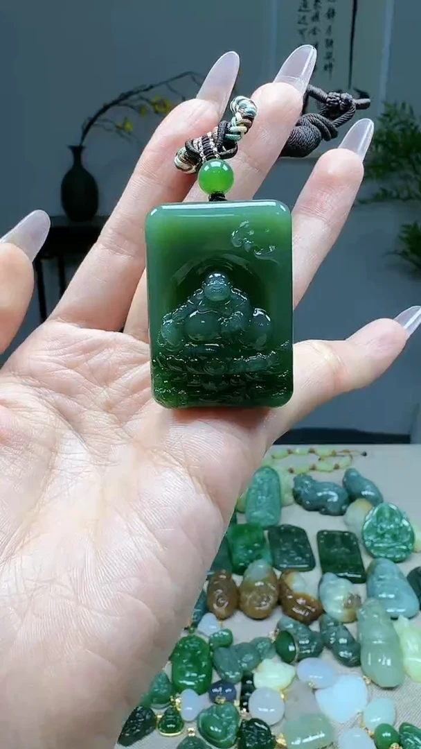 未镶嵌和田玉挂件1