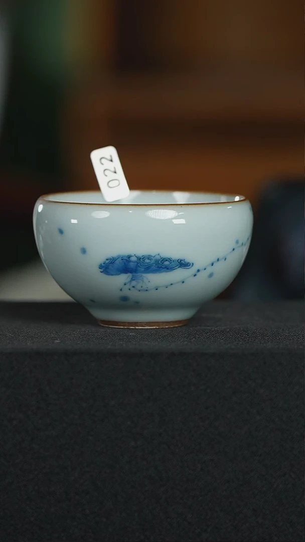 润翠堂汝瓷莲蓬022