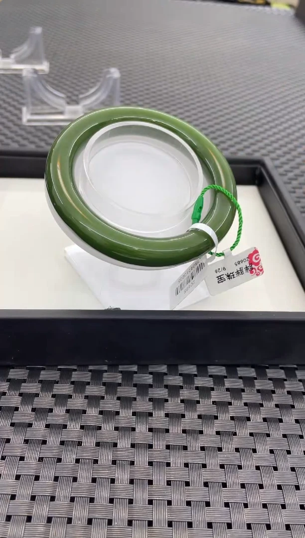 未镶嵌手镯和田玉孤****干一条58（多样性发一件）Z0685