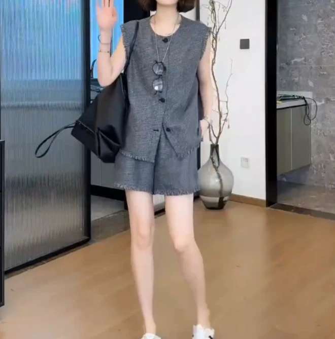 2025春季新款网红同款洋气气质韩版潮流两件套女乖-2u