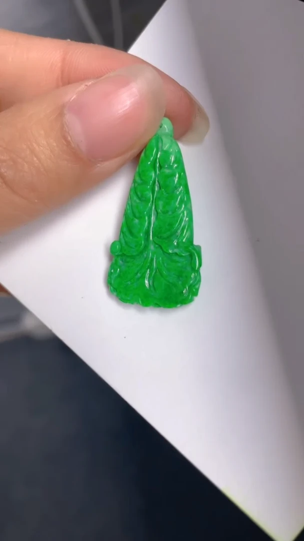 【闪购商品】翡翠颈饰未镶嵌缅甸A货翡翠