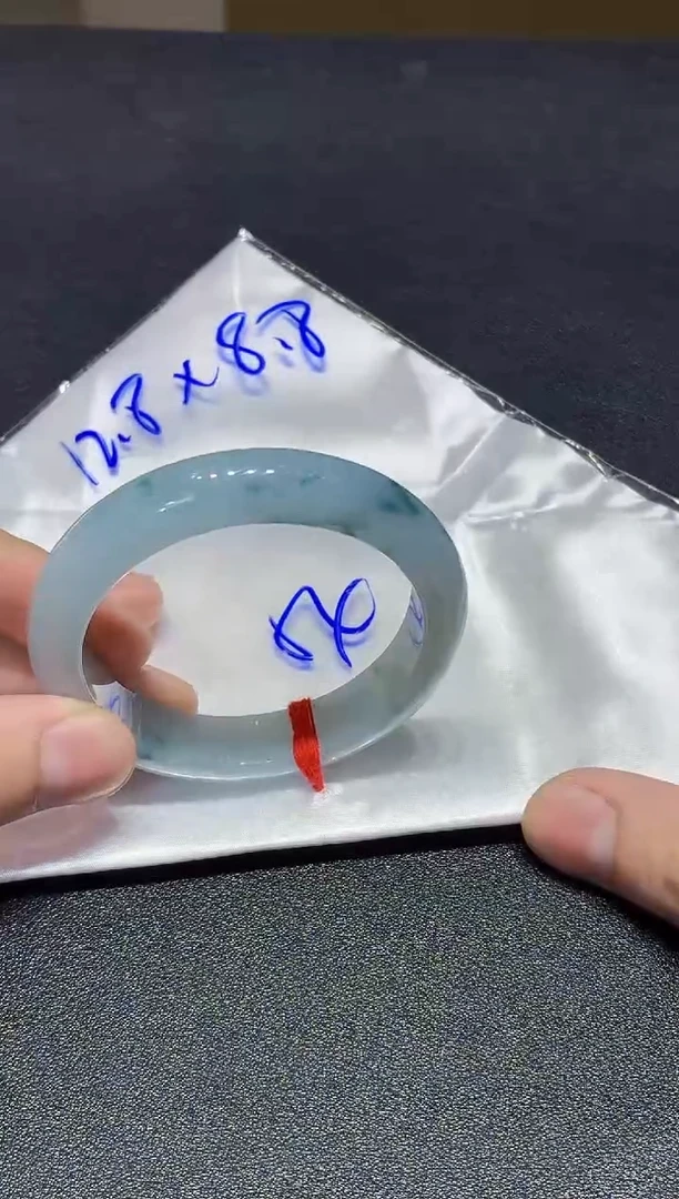 未镶嵌手镯翡翠翡翠手镯54