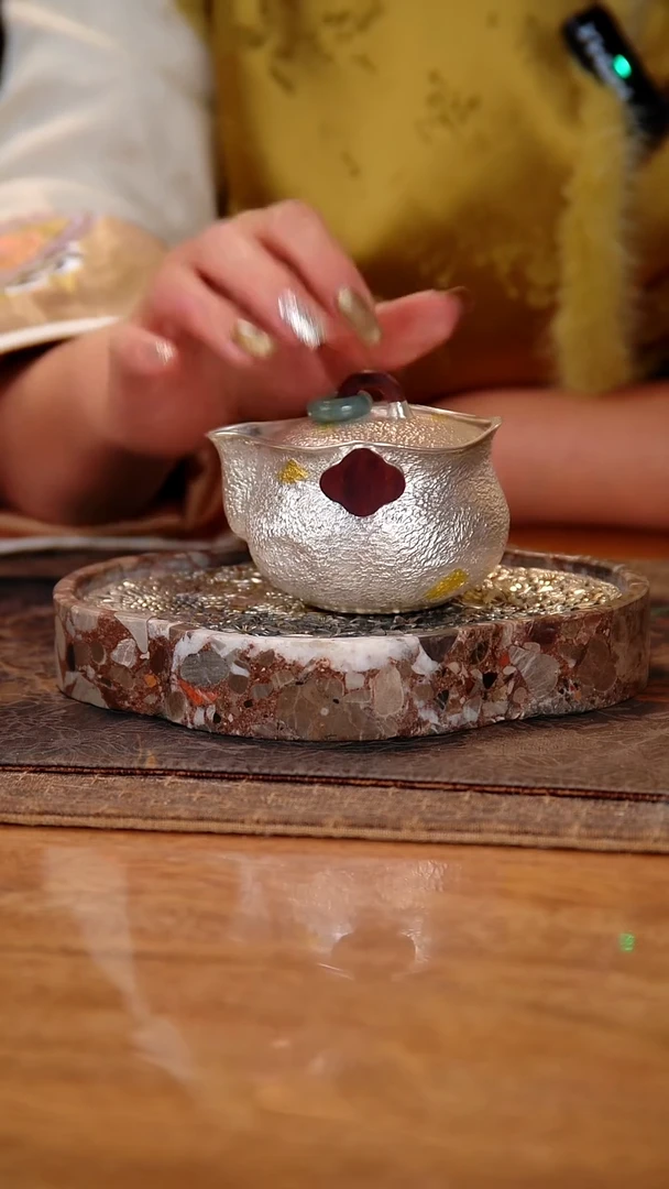 盛唐工坊 足银999 手工泡茶壶手抓