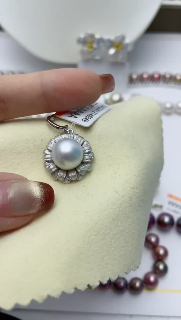 【闪购商品】海水珍珠颈饰银S925镶嵌W67