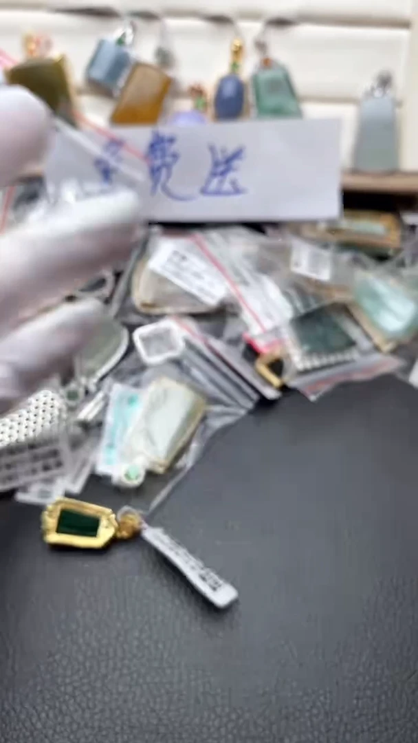 银S925镶嵌戒指翡翠1