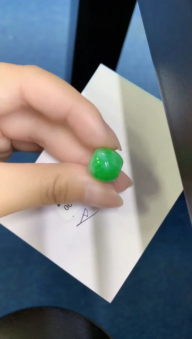 翡翠未镶嵌颈饰天然緬甸A貨翡翠