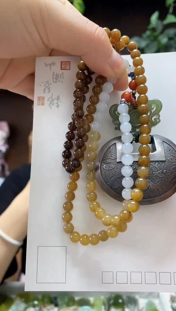 颈饰未镶嵌和田玉唐*果·