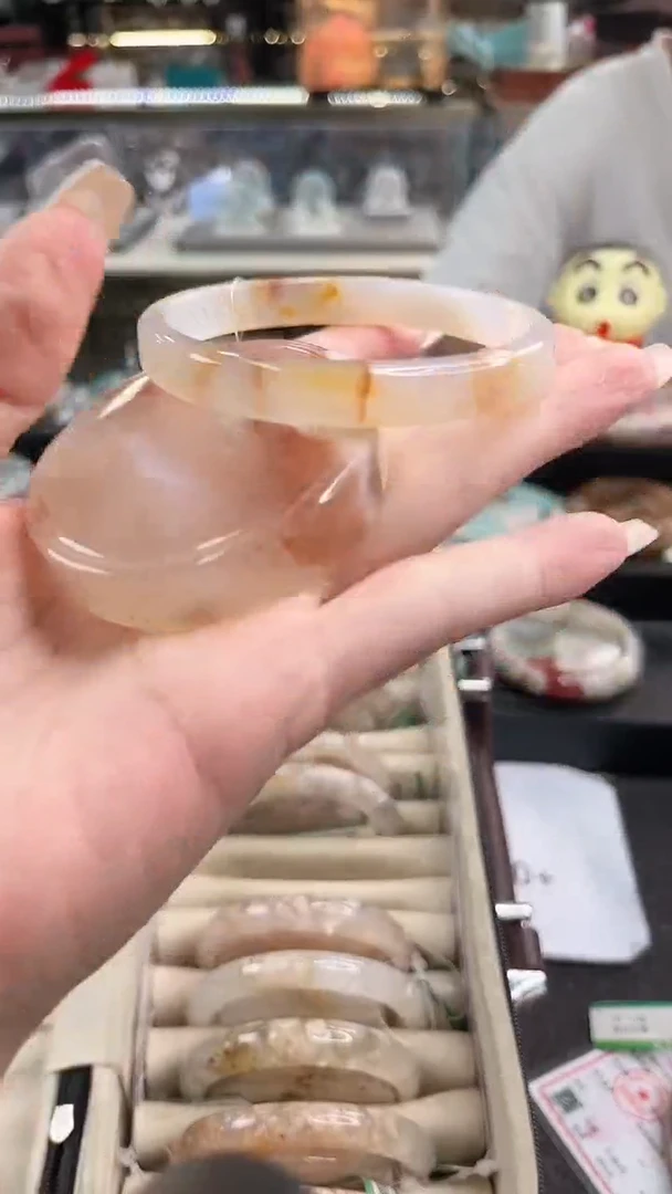 未镶嵌手镯石英质玉59圈口 （赠品镯心）3090217
