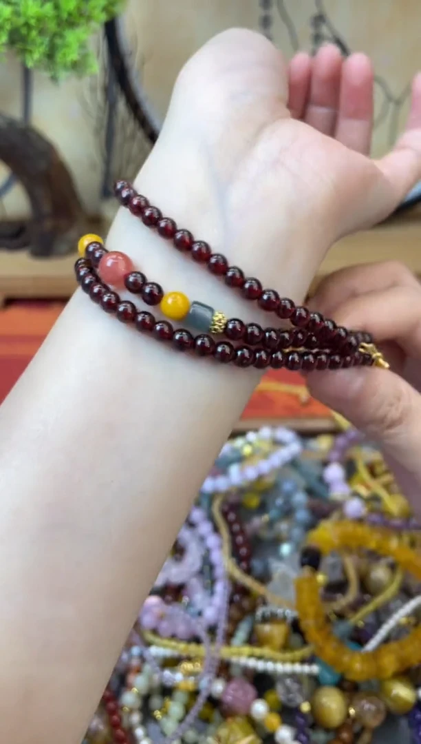 【闪购商品】石榴石手链未镶嵌290