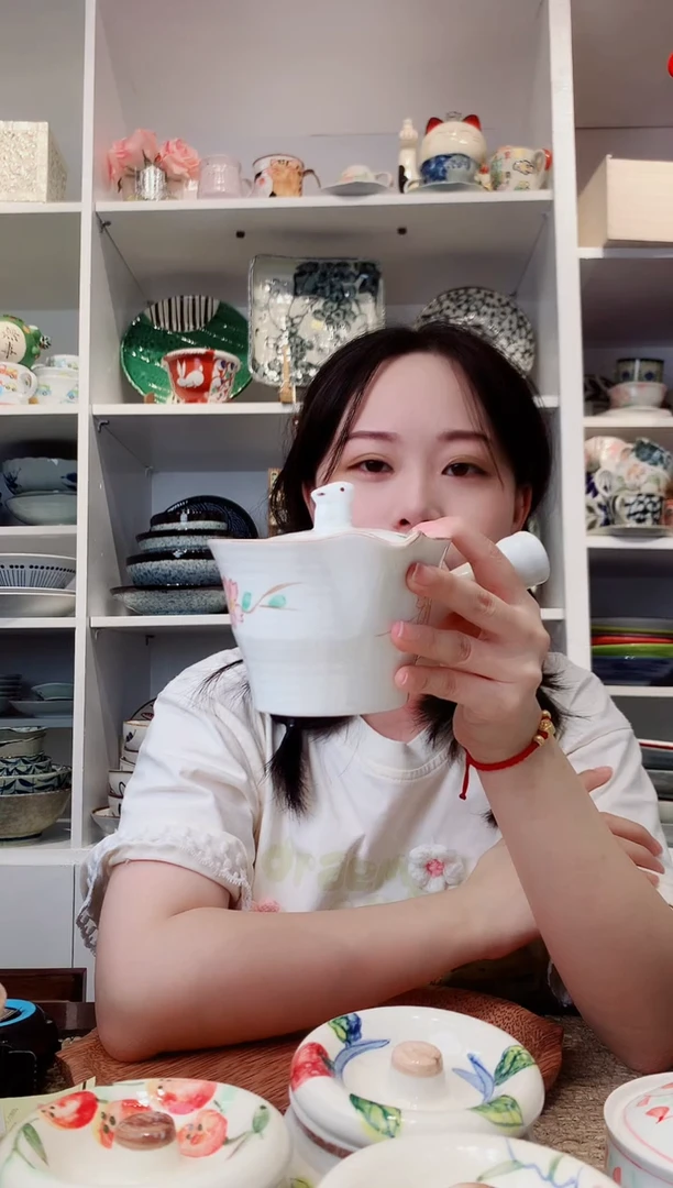 陶瓷兔子粉樱急须壶
