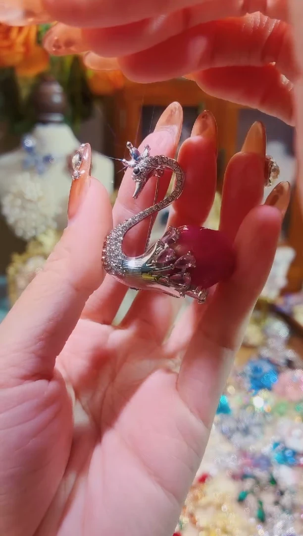 合成立方氧化锆铜合金玫瑰天鹅