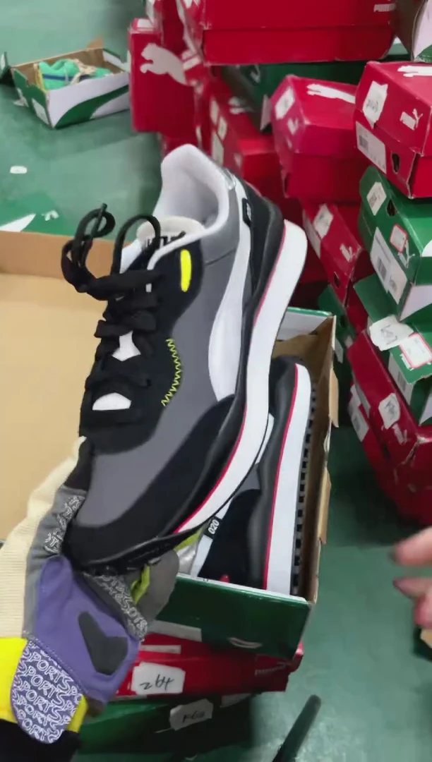 彪马时尚休闲运动鞋36M  A72