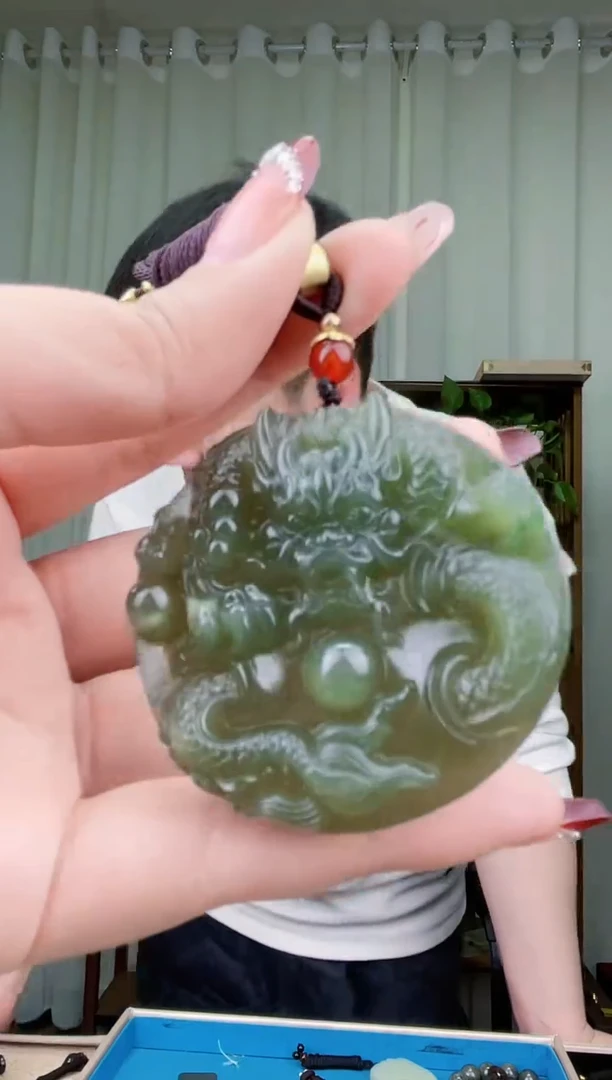 【闪购商品】和田玉挂件未镶嵌拍一发一，多样性发货