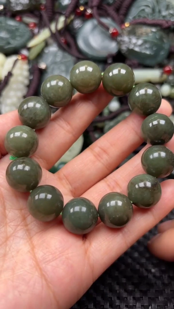 【闪购商品】和田玉颈饰未镶嵌.