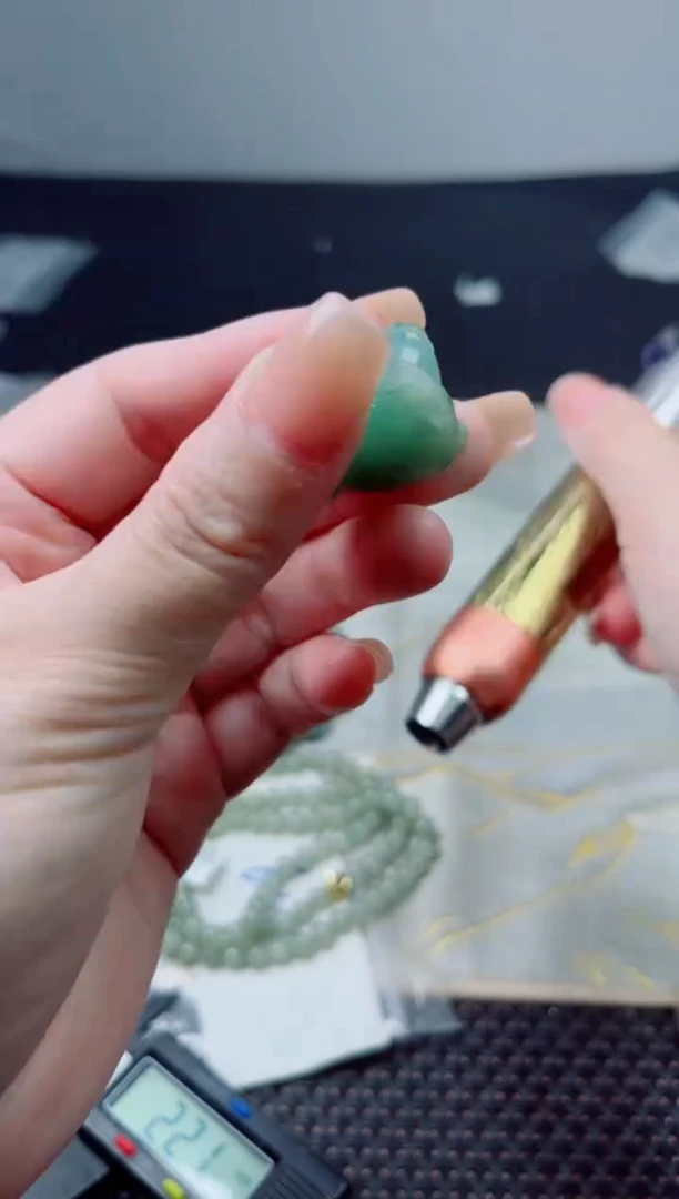 未镶嵌定制翡翠翡翠