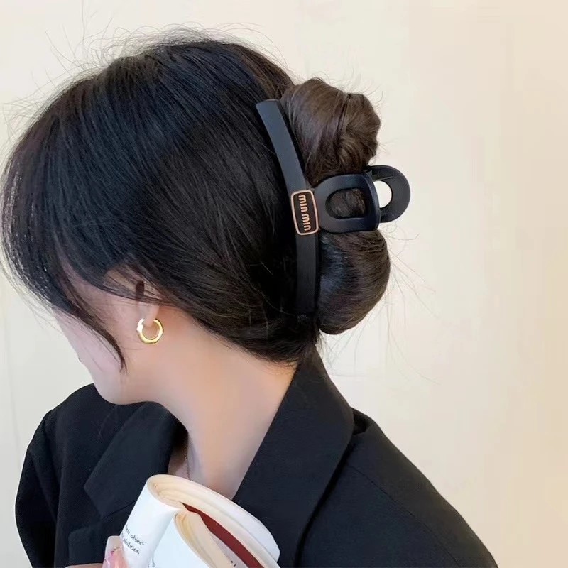 轻奢时尚磨砂高级感百搭抓夹U296/CC