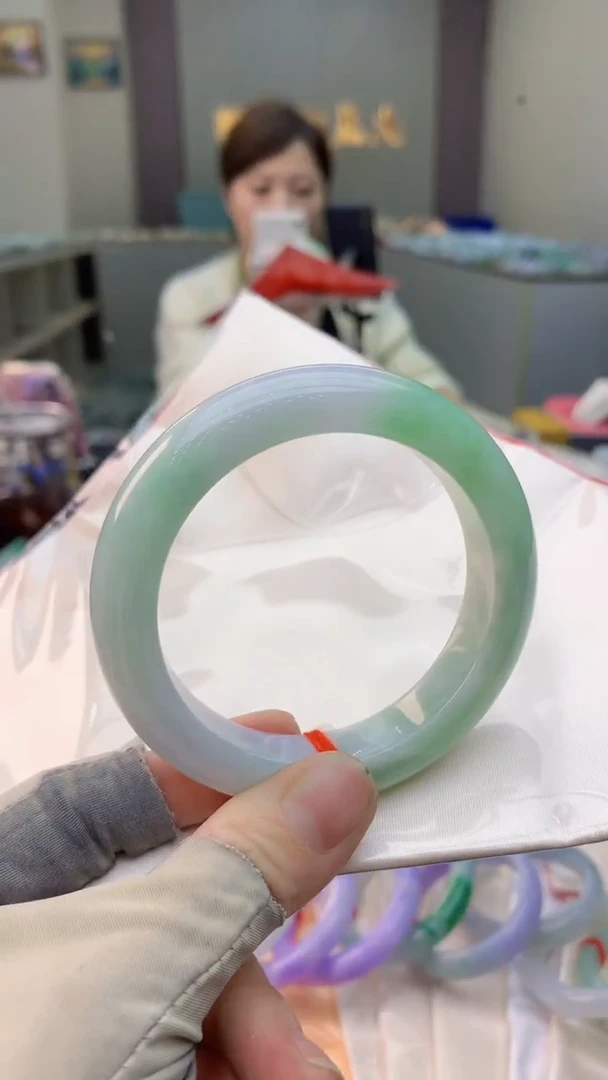 未镶嵌手镯翡翠0181849983