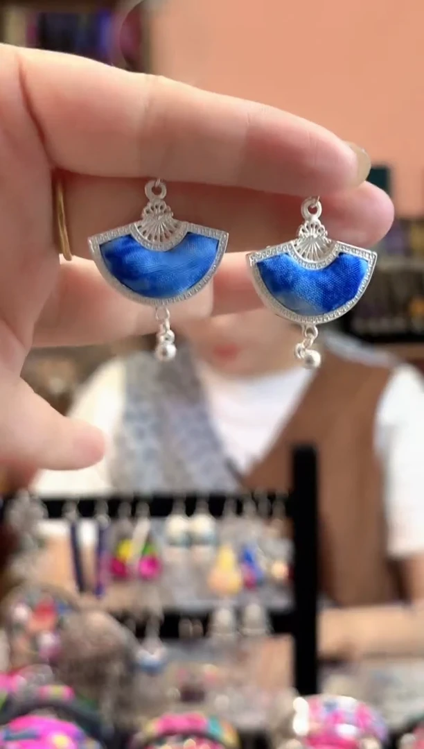 织绣艺枝独绣手工饰品74