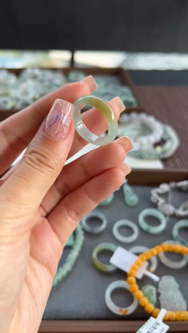 【闪购商品】翡翠吊坠(不含链)未镶嵌322买断20