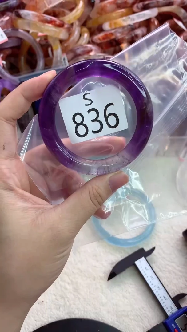 未镶嵌手镯水晶S836-52