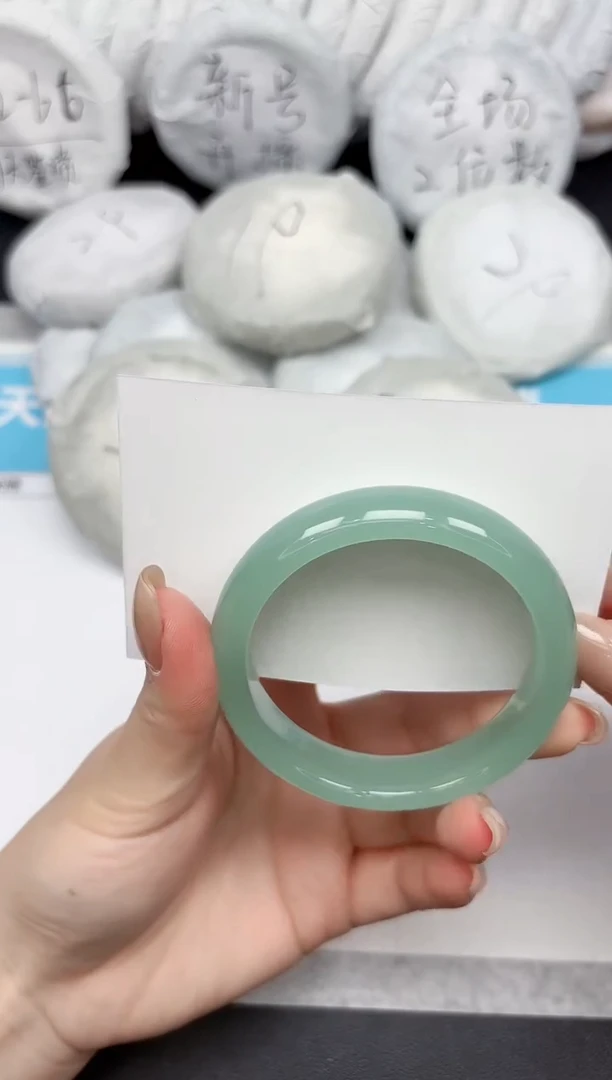 未镶嵌手镯石英质玉193-52-54