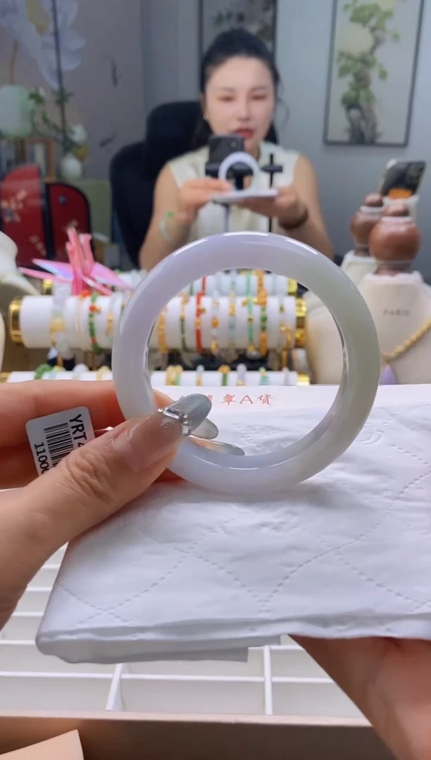 未镶嵌手镯翡翠78号56.2/11.4*9.1