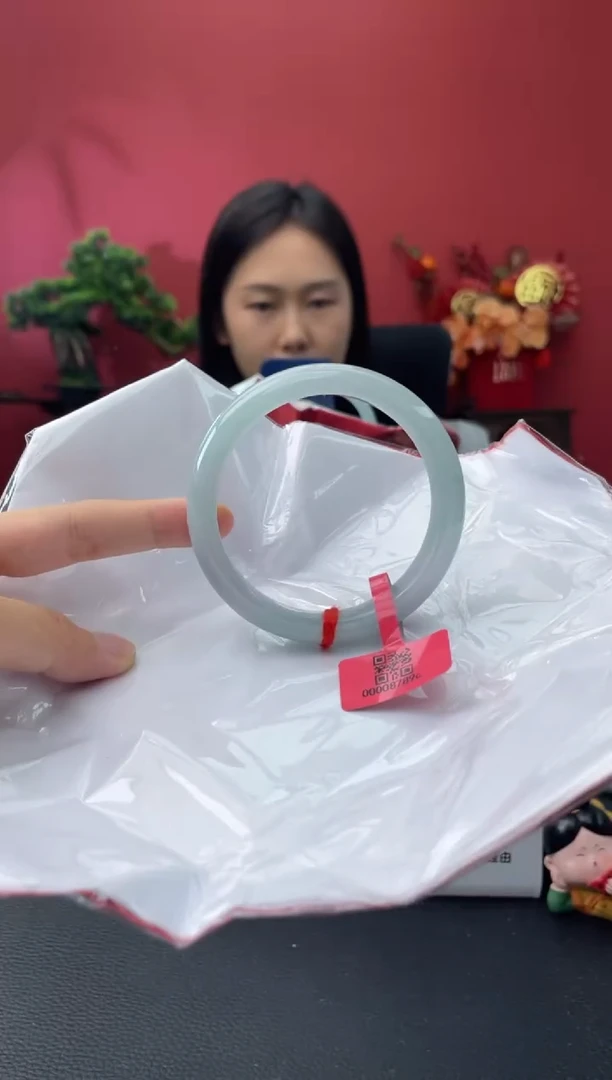 未镶嵌手镯翡翠3