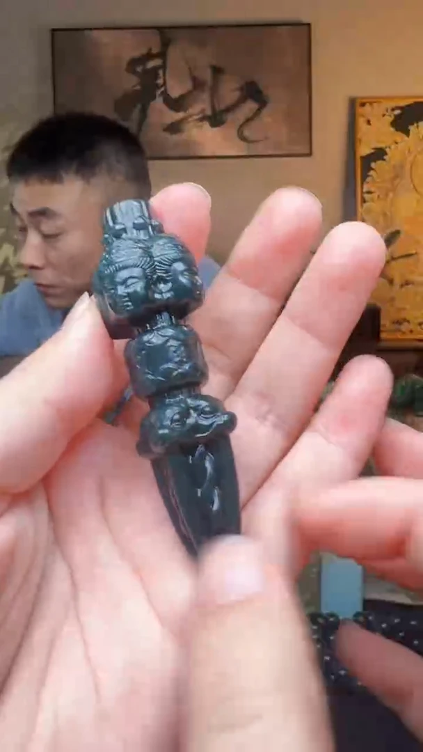 未镶嵌和田玉挂件杵