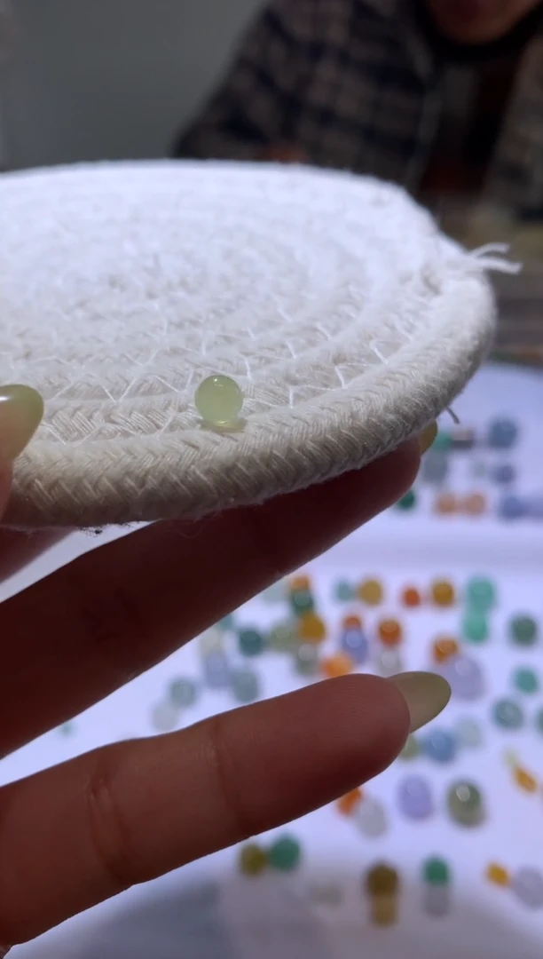 【闪购商品】定制翡翠未镶嵌5珠子