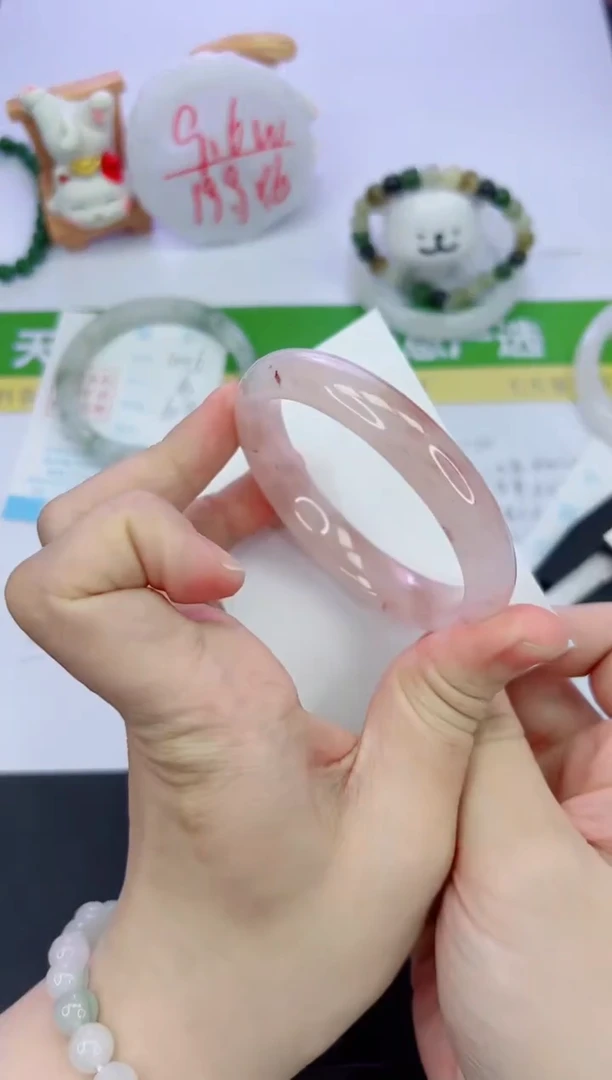 【闪购商品】石英质玉手镯未镶嵌1007-56.4