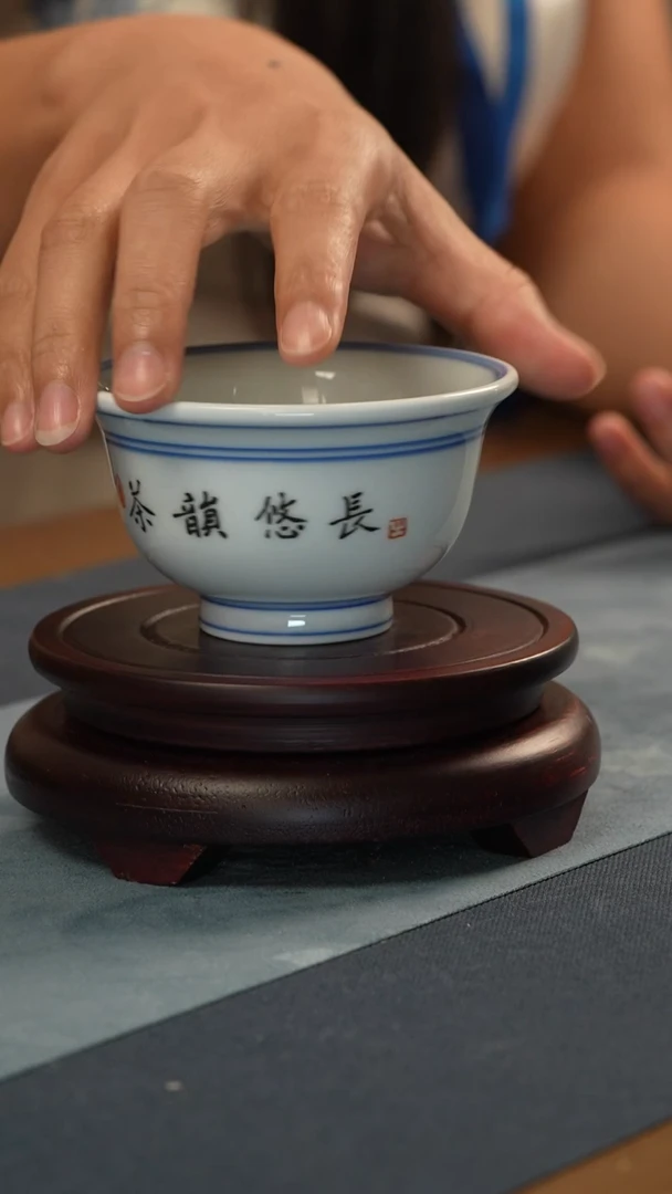 杯子非遗-江老师-书法压手杯