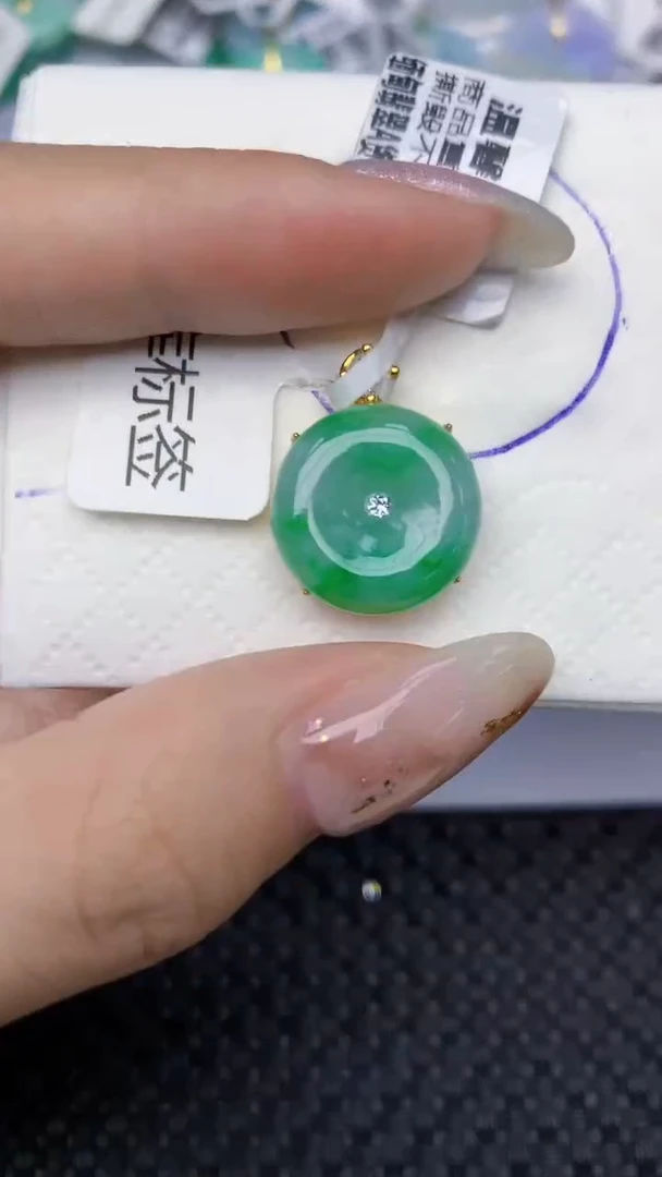 颈饰未镶嵌翡翠天然缅甸翡翠a货百元以上9元证书费自理