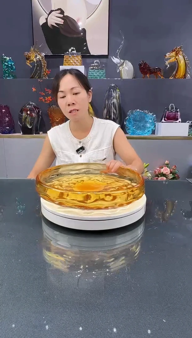 琉璃水晶琉璃果盘1个