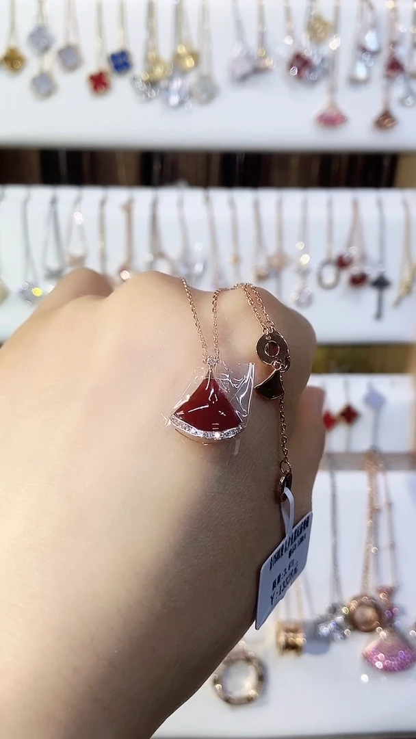 【闪购商品】钻石套链18K金镶嵌钻石K玫