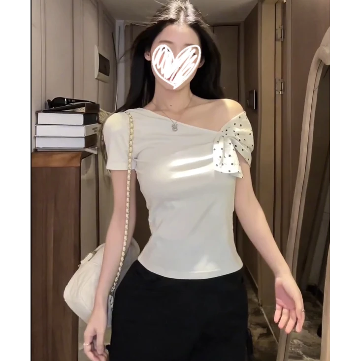 艺等纯欲性感波点蝴蝶结设计感斜肩短袖夏季新款甜辣妹修身T恤女