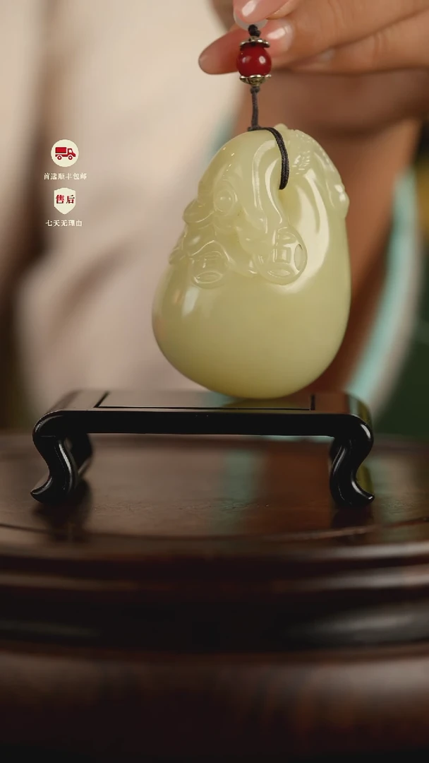 云南石竹叶青雕刻：富得流油