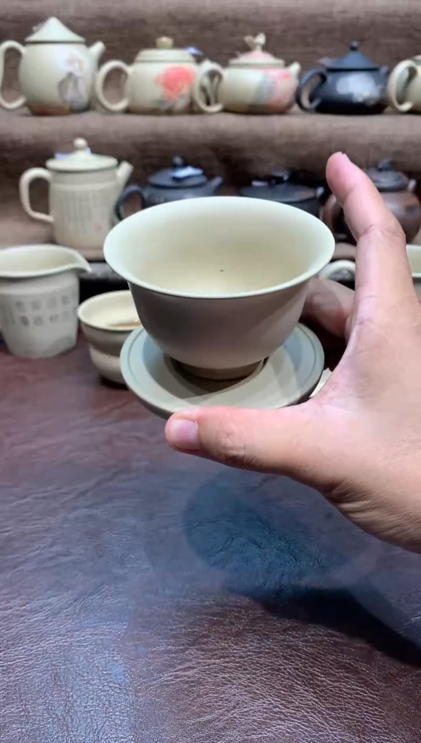 泥塑白泥杯子加杯垫一套